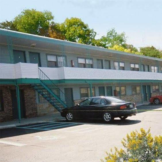 Budgeteer Motor Inn Angola Exterior photo